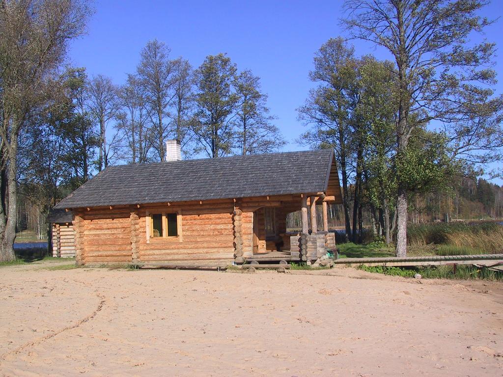 Kaeaeriku Hotel Buitenkant foto